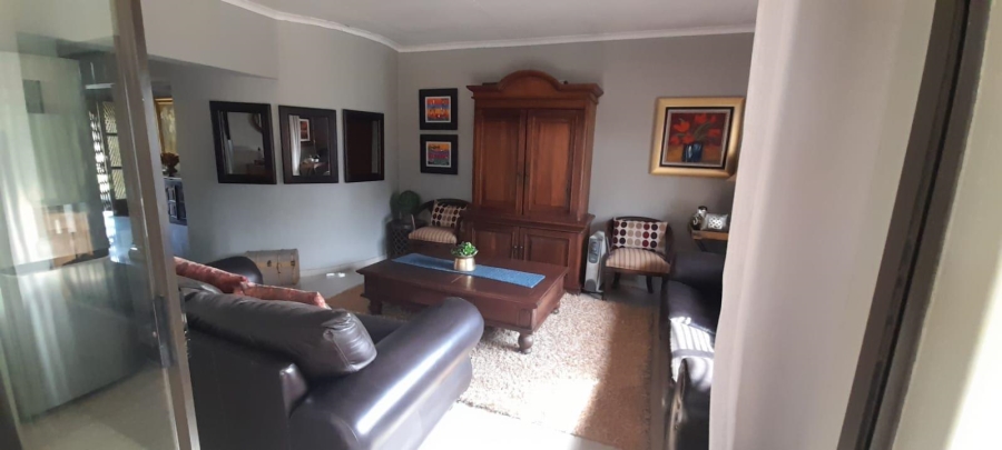 7 Bedroom Property for Sale in Bloemhof North West